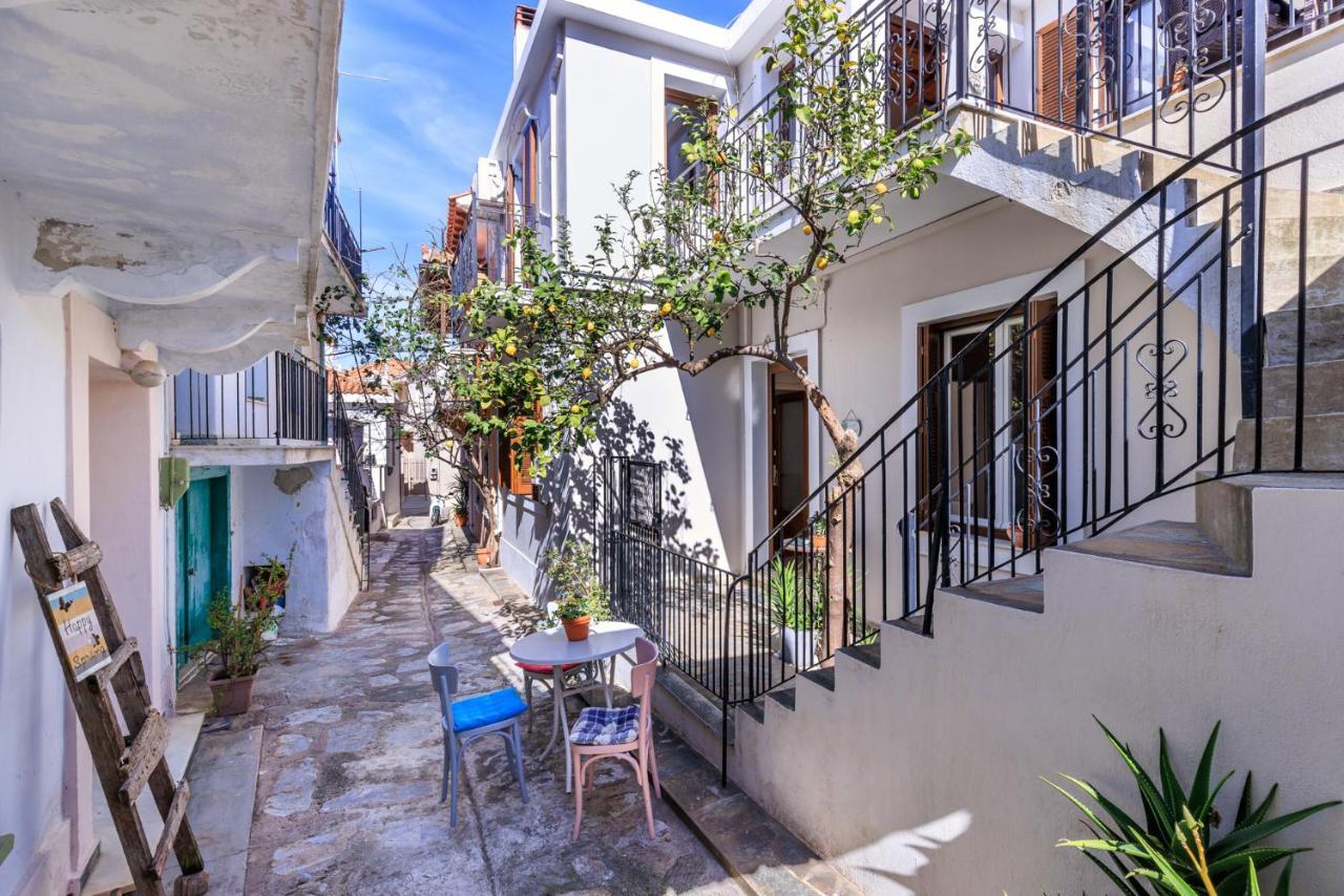 Petradi Town Apartment Skopelos Zewnętrze zdjęcie